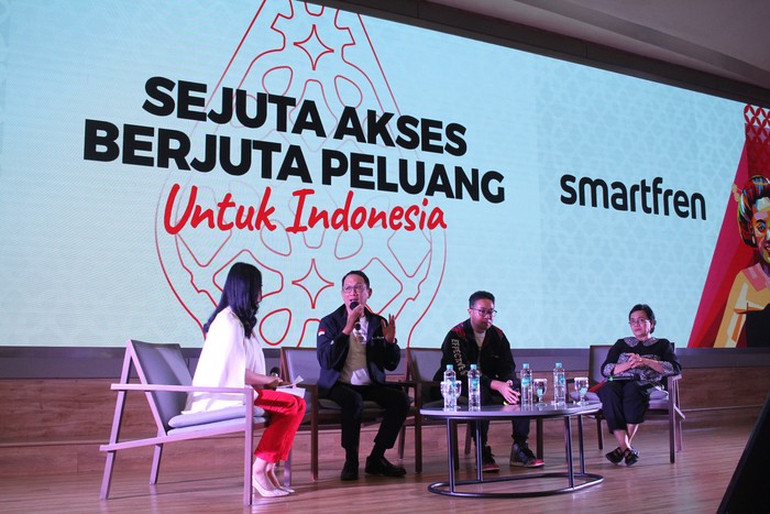 Smartfren Kampanyekan ‘Gerakan 100% untuk Indonesia’