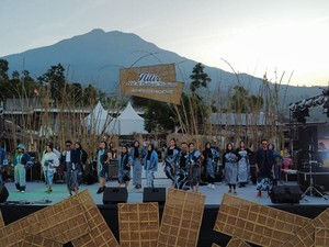 Saat Seni dan Budaya Bertemu di Festival Tlilir Kaki Gunung Sumbing