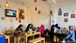Aduh Enaknye! Pecak Ikan Nila dan Semur Jengkol di Warung Ayah Rojak