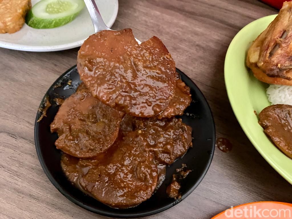 Warung Ayah Rojak: Sedap Mampus! Pecak Ikan Nila dan Semur Jengkol ala Ayah Ayu Ting Ting