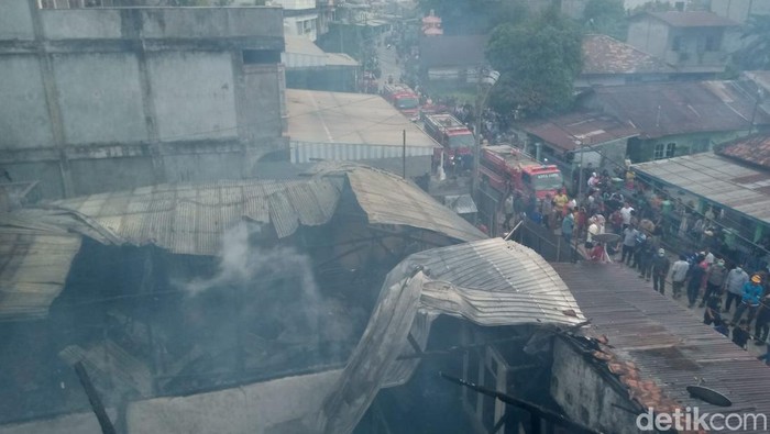 5 rumah warga di Jambi ludes terbakar diduga gegara ledakan gas