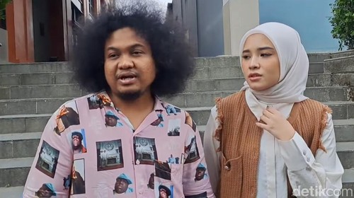 Babe Cabita dan Istri.