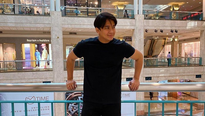 billy syahputra