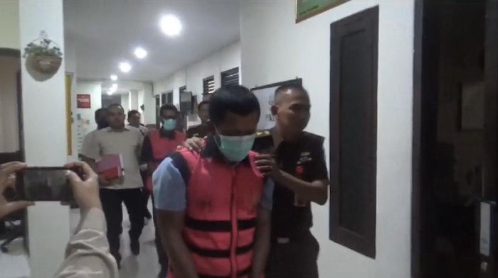 Dua honorer di Sukabumi korupsi uang PIP.