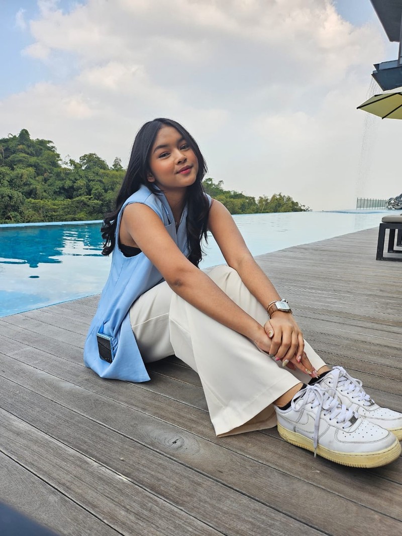 Foto Model Galaxy Z Flip5