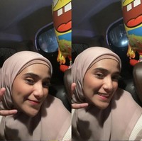 Nadya Mustika juga memukau dengan riasan natural. Hal tersebut membuat wajahnya terlihat segar. Foto: Instagram