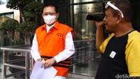 Hasbi Hasan menjadi tersangka terkait kasus suap, diduga menerima uang Rp 3 miliar dari debitur Koperasi Simpan Pinjam (KSP) Inti Dana (ID) untuk membantu penanganan perkara di MA yang juga menjerat dua Hakim Agung non aktif Sudrajad Dimyati dan Gazalba Saleh.