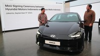 PT Hyundai Motors Indonesia (HMID) dan PT Lippo Malls Indonesia (LMI) menjalin kerja sama dalam sebuah proyek pembangunan charging station untuk kendaraan listrik (Electric Vehicle/EV).