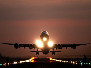 Rute Pesawat dengan Turbulensi Terparah di Dunia
