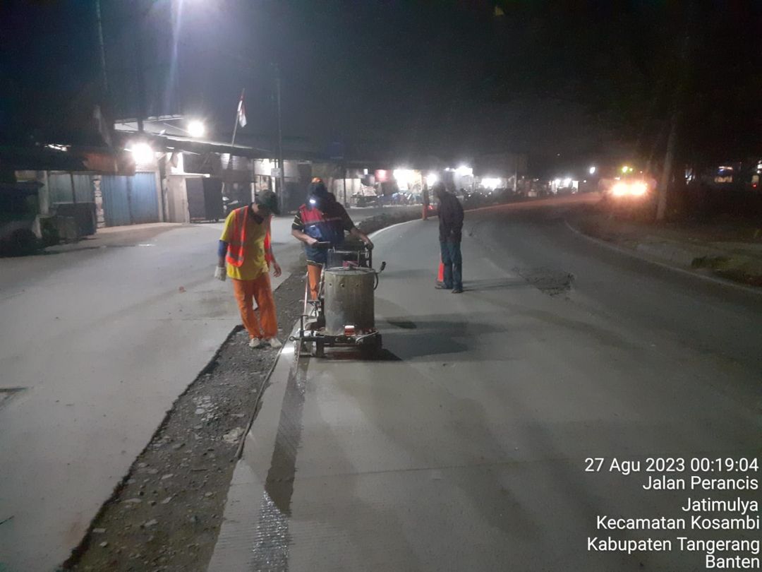 Jl Raya Perancis di Kabupaten Tangerang ketika masih diperbaiki di akhir Agustus 2023. (Dok Dinas Bina Marga Kabupaten Tangerang)