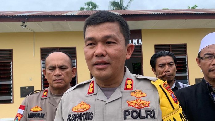Kapolres Simalungun, AKBP Ronald F.C Sipayung