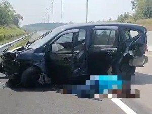 Nasib Sopir Hilux Ngebut di Tol Indraprabu yang Tabrak Sigra Sampai Ringsek