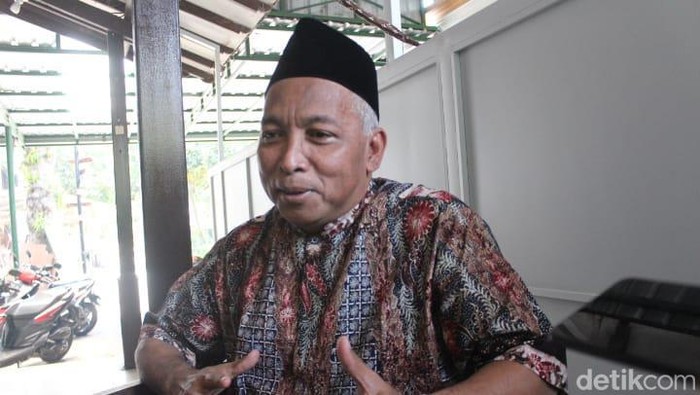 Ketua PCNU Jombang KH Fahmi Amrullah Hadzik