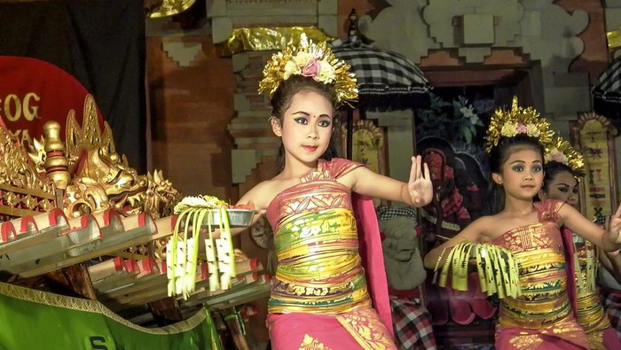Kursus Tari Terdekat