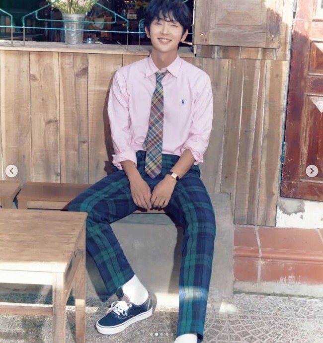 Lee Joon Gi tampak awet muda meskipun telah menginjak kepala empat. Baru-baru ini, sang aktor mengungkap rahasia di balik penampilan paripurnanya.Foto: dok. Instagram @actor_jg