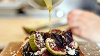 Ada makanan Asia segar yang disajikan di State Bird Provisions. Restoran berbintang Michelin ini menjual makanannya mulai dari Rp 122.000an. Foto: The Travel