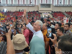 PPP Yakin Elektabilitas Ganjar Terus Naik Meski Tak Lagi Jadi Gubernur