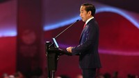 Dalam pidatonya, Jokowi juga menyampaikan bahwa ASEAN tidak mungkin berdiri sendiri untuk menghadapi tantangan yang ada di dunia. Menurutnya, dalam perjalanannya, ASEAN perlu bekerja sama dengan para mitra organisasi negara-negara Asia Tenggara tersebut. ANTARA FOTO/Media Center KTT ASEAN 2023/Zabur Karuru  