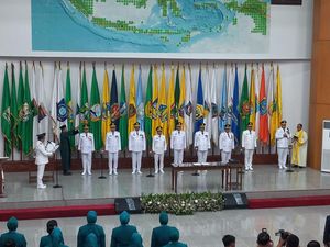Momen Tito Lantik 9 Pj Gubernur, Ada Bey Machmudin hingga Nana Sudjana