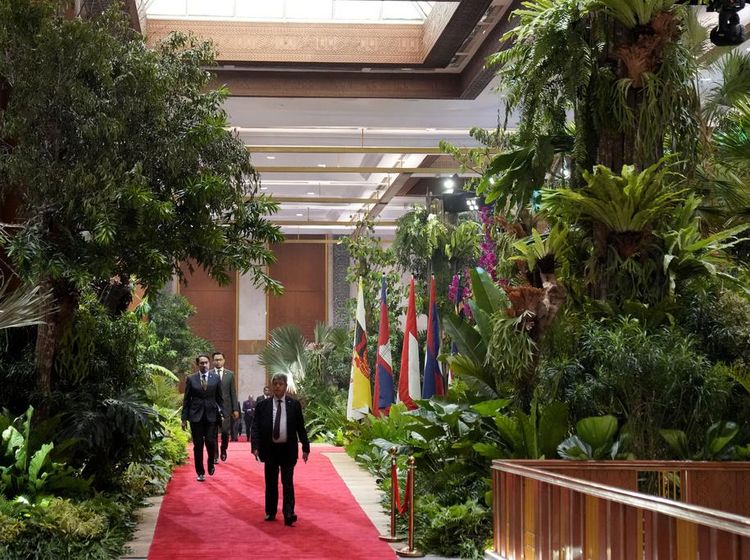 Penampakan Hutan Selamat Datang KTT ASEAN di JCC Senayan