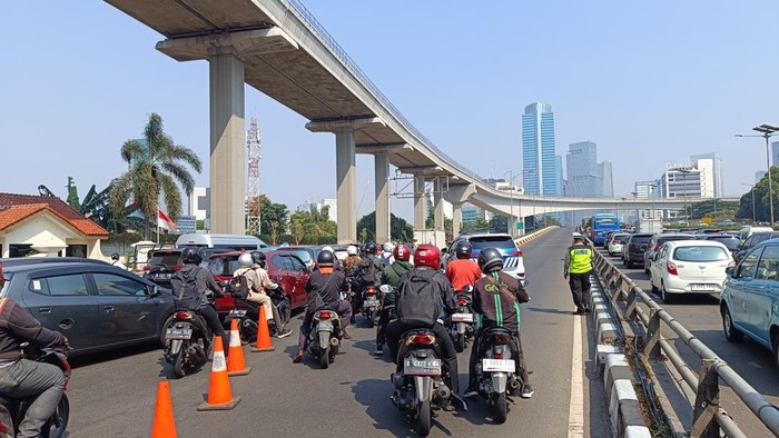 Pengalihan Lalin di Kuningan, Jaksel
