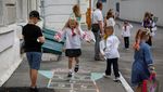 Potret Anak-anak Ukraina Kembali Sekolah di Tengah Perang