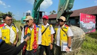 Dikatakan Kepala BPJN Kalimantan Barat Ditjen Bina Marga Kementerian PUPR Handiyana, jalan tersebut nantinya akan terhubung dengan jalan nasional di ruas Nanga Semangut-Putussibau.