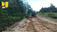 Menteri PUPR Basuki Hadimuljono mengatakan, Inpres Jalan Daerah (IJD) bertujuan menangani jalan-jalan non nasional yang rusak dan meningkatkan kemantapan jalan daerah di seluruh Indonesia melalui bantuan APBN.