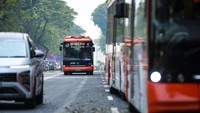 Bus-bus ramah lingkungan tersebut dioperasikan pada empat rute khusus selama pelaksanaan pertemuan para kepala negara dan kepala pemerintahan ASEAN bersama para mitra strategisnya.  