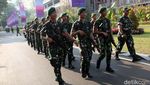 Prajurut TNI Bawa Senjata Laras Panjang Amankan KTT ASEAN