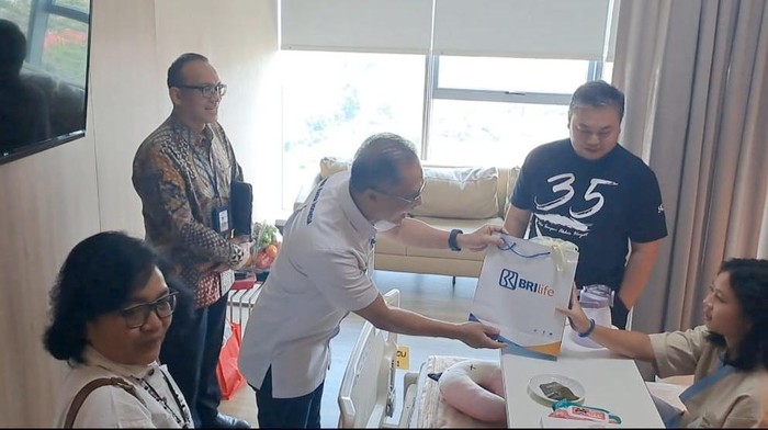 Hari Pelanggan Nasional diperingati dengan istimewa oleh BRI Life. Serangkaian kegiatan dilaksanakan untuk menunjukan perhatian dan kepedulian.
