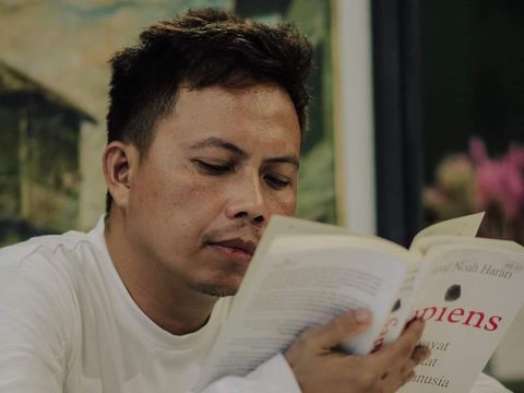Randu Alamsyah, novelis buku Wentira