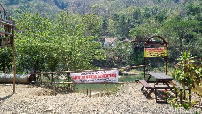 Suasana di Selopamioro Adventure Park di Kalurahan Selopamioro, Kapanewon Imogiri, Kabupaten Bantul, Selasa (5/9/2023). Objek wisata air ini ditutup sementara buntut peristiwa dua pengunjung tewas tenggelam.