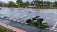 Kementerian Dalam Negeri Taiwan dalam laporannya menyebut setidaknya 7.113 orang di sebanyak 11 kota dan distrik telah dievakuasi akibat terjang topan itu. (instagram@cheekiemonkies/via REUTERS)  