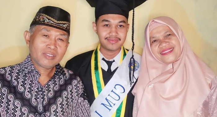 Taufik Hidayat, peraih IPK 3,96 di UNY