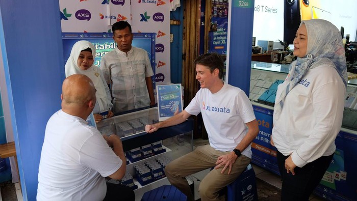 XL Axiata terus melakukan berbagai langkah inovatif untuk memperkuat dan memastikan berjalannya sejumlah program yang dipercaya mampu mengedepankan kepuasan pelangan. Terus berinovasi guna meningkatkan kepuasan dan pengalaman pelanggan.