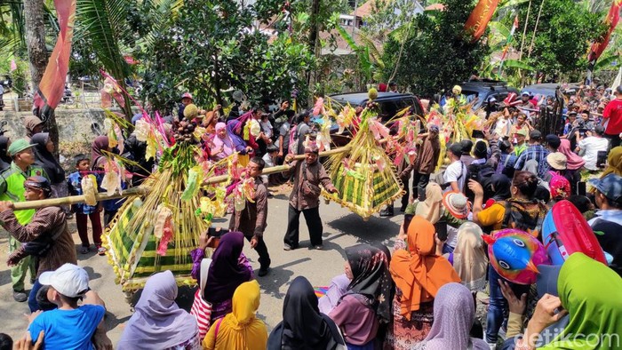 Jolenan Somongari Purworejo Tradisi Unik 2 Tahunan Sejak Zaman Belanda