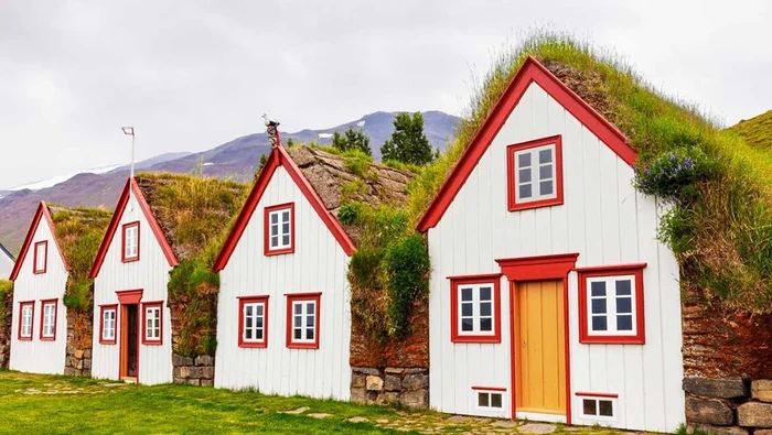 Turf House (rumah rumput) /Kredit: Arctic Adventures Via Adventure.is
