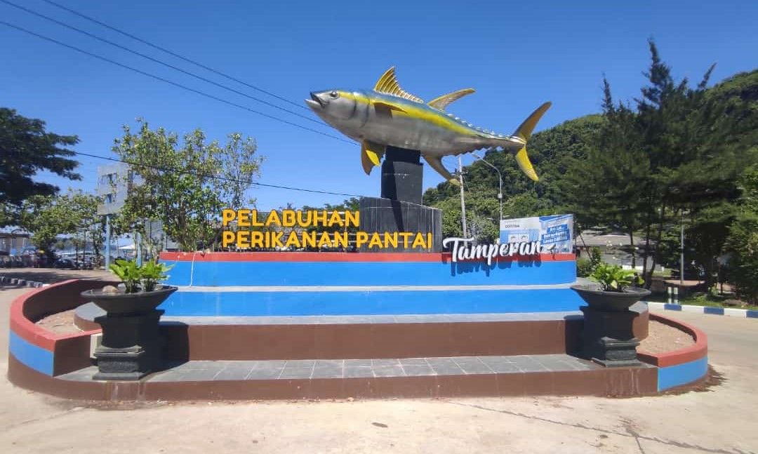 Unik! 7 Tugu di Indonesia Ini Bertema Makanan, Tahu Aci hingga Pete