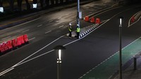 Penutupan jalan dilakukan dalam rangka melancarkan kegiatan gala dinner yang dihadiri kepala negara dan delegasi KTT ASEAN.