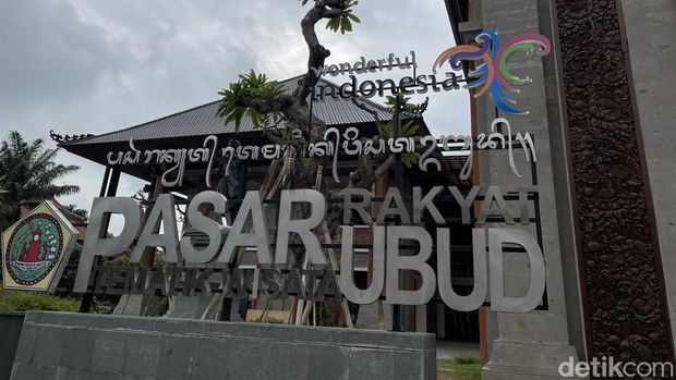 Berburu Oleh-Oleh di Pasar Seni Ubud