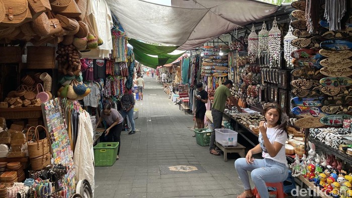 Berburu Oleh-Oleh di Pasar Seni Ubud Berburu Oleh-Oleh di Pasar Seni Ubud