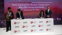 Penandatanganan kerja sama antara PT Bank Negara Indonesia (Persero) Tbk atau BNI dengan The Shoko Chukin Bank Ltd Jepang dan The Export Import Bank of Korea atau Exim Bank Korea dilakukan di sela sela agenda ASEAN Indo-Pacific Forum (AIPF), Rabu (6/9/2023).  