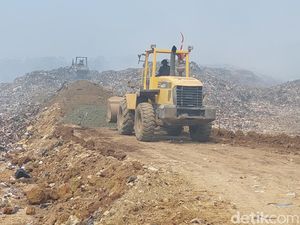183 Ribu Ton Sampah Kota Bandung Dibuang ke TPA Sarimukti dalam 6 Bulan