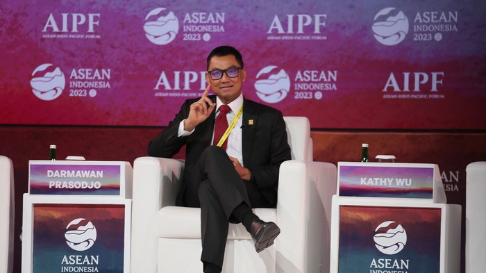 Direktur Utama PLN Darmawan Prasodjo