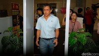 Rocky Gerung siap memberikan klarifikasi kepada penyidik soal kasus yang melaporkan dirinya.  