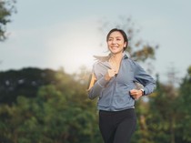 Olahraga Seperti Apa Sih yang Aman Selama Bulan Ramadan? Begini Kata Dokter