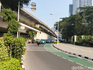 Delegasi KTT ASEAN Melintas, Jl Prof Dr Satrio Arah Sudirman Buka Tutup
