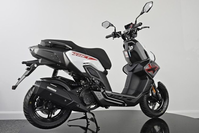 Keeway Fact X 125 resmi meluncur di Eropa.