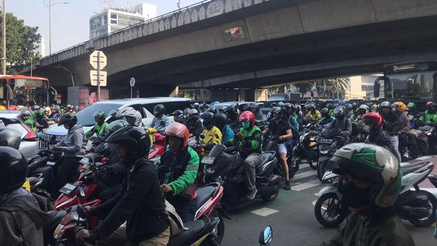 Kemacetan di TL Kuningan, Jaksel